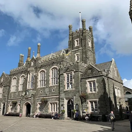 The Lighthouse, Boutique Apartment In The Town Centre - Starlink Wi-Fi Tavistock  Esterno foto